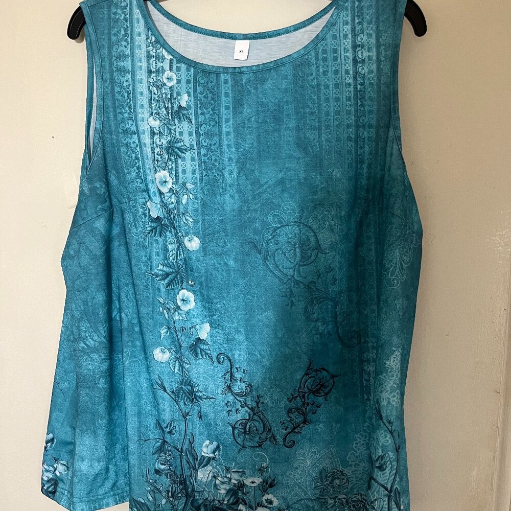 Womens Shorts Set XL - Picture 2 of 4